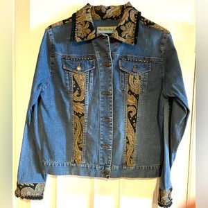 Too She She boutique jean jacket with paisley designs / fringe, Size M